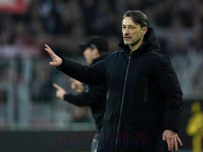 科瓦奇:球员不应在烈日下比赛 建议延后开球时间 科瓦奇:球员不应在烈日下比赛 建议延后开球时间